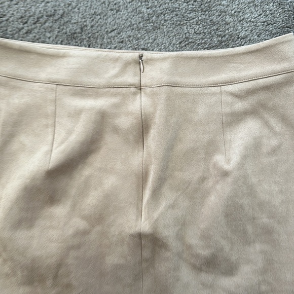 MANGOPOP HIGH WAISTED SKIRT - Picture 2 of 3